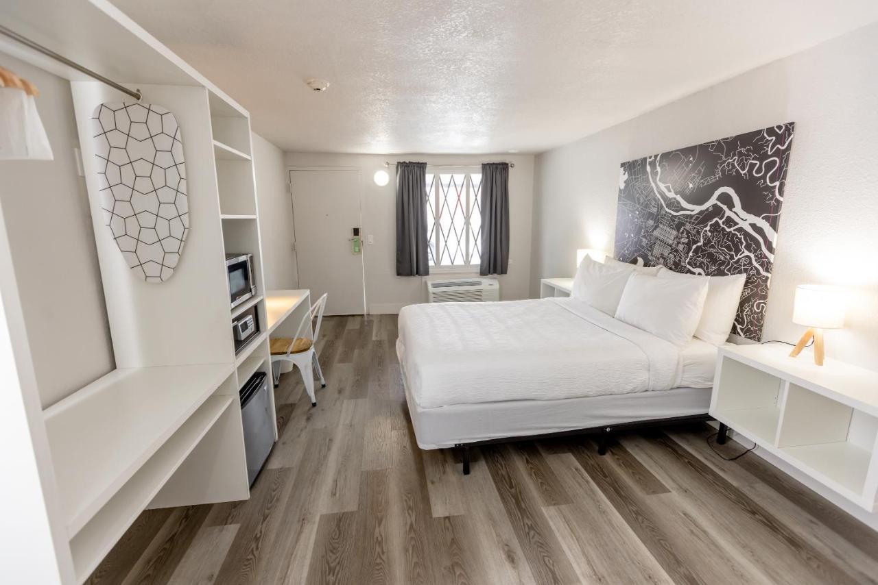 Golden Isles Inn & Suites Brunswick Eksteriør billede