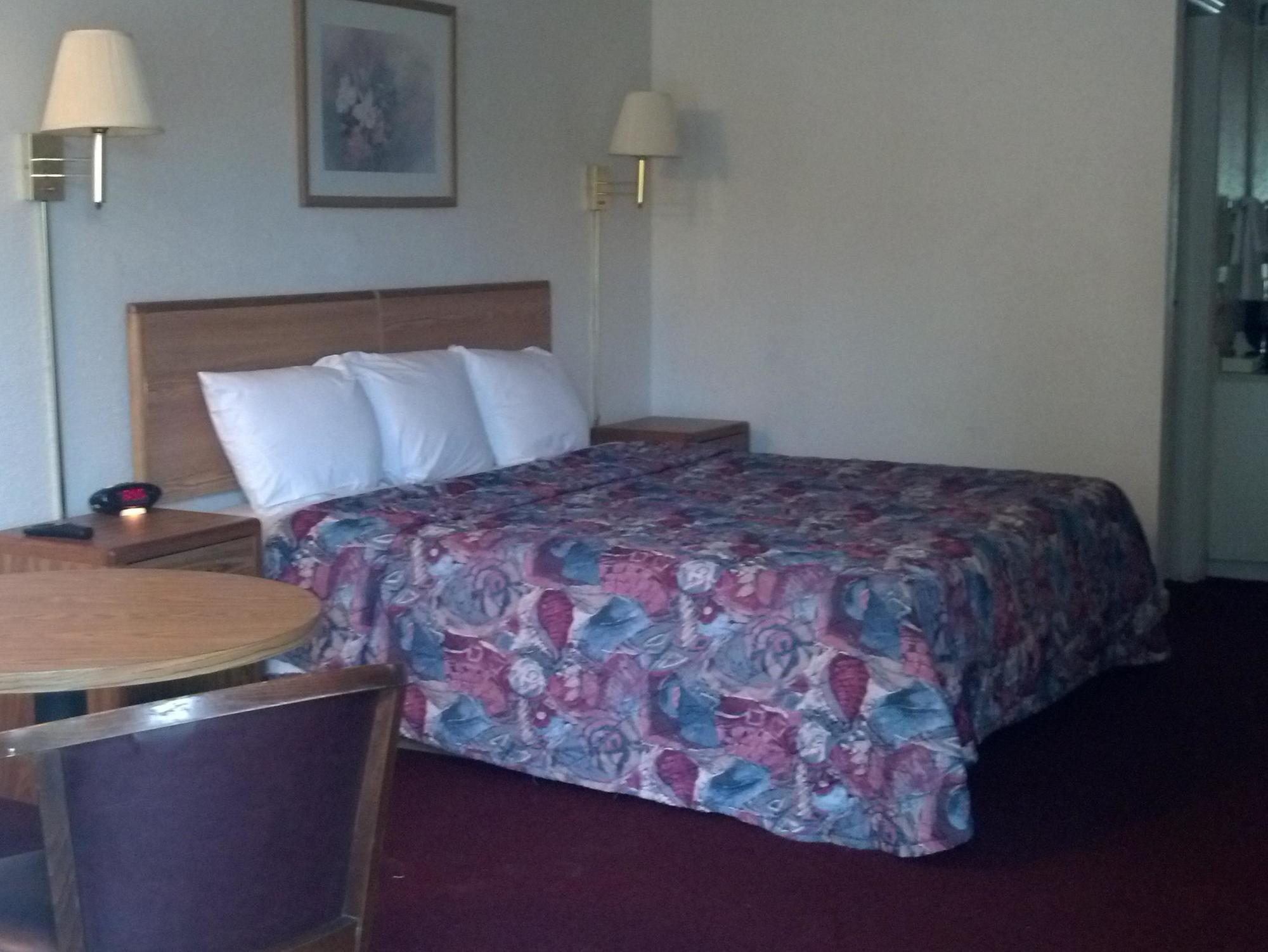 Golden Isles Inn & Suites Brunswick Eksteriør billede